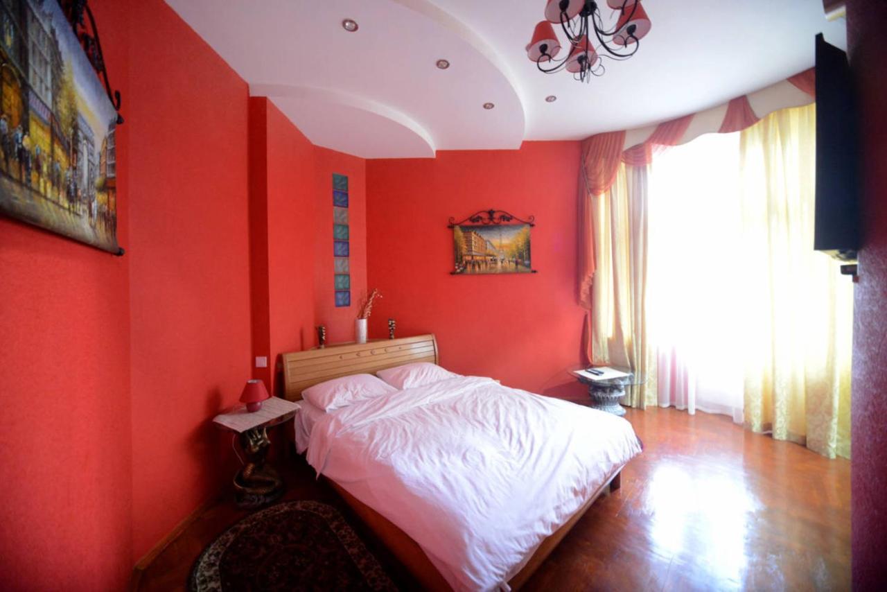 Chekhov Apartment Kiev Luaran gambar